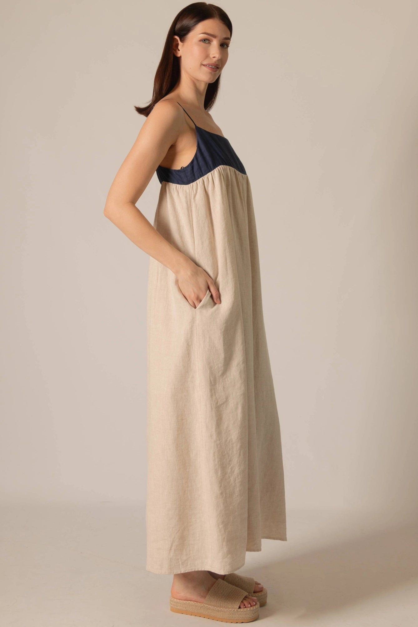 Diamond Linen 2-Tone Maxi Dress