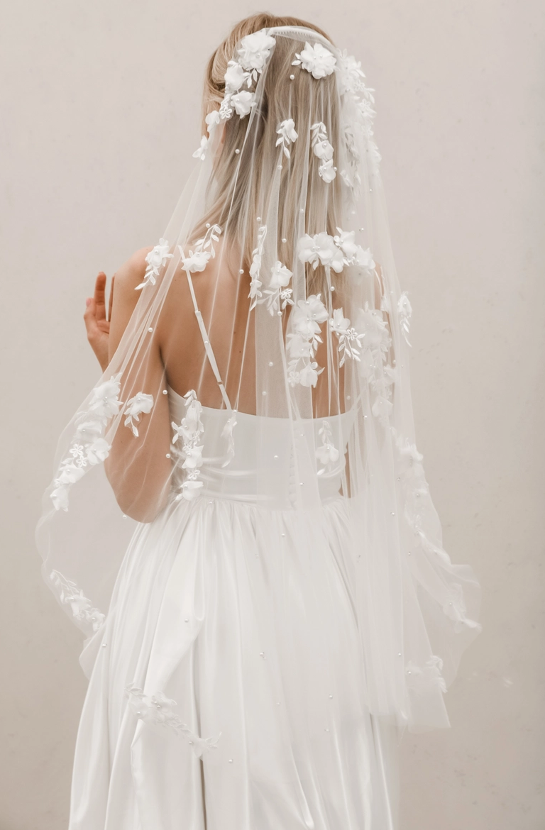 Floral Applique Veil
