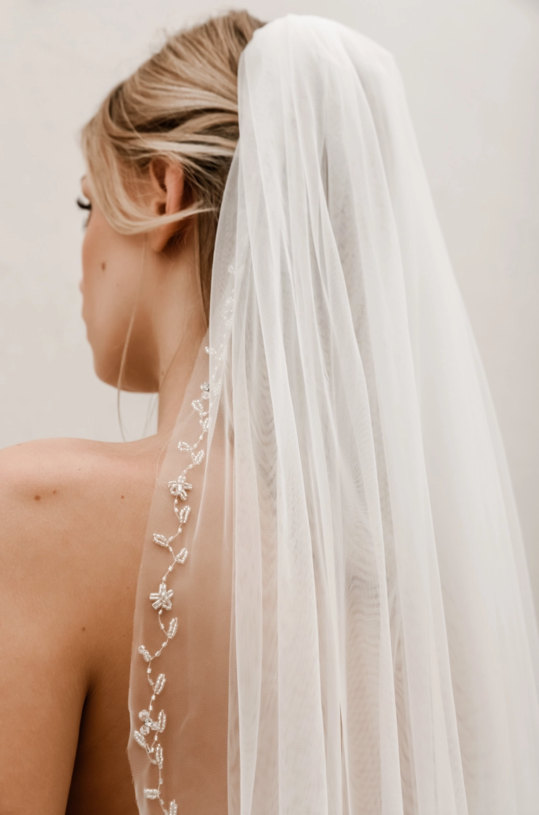 Beaded Edge Veil