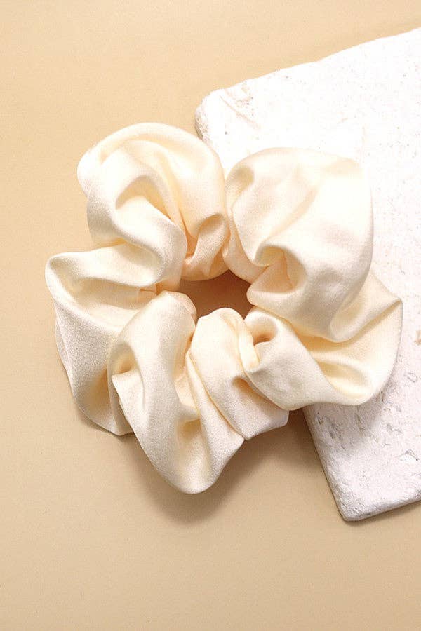 SILKY SATIN SCRUNCHIES
