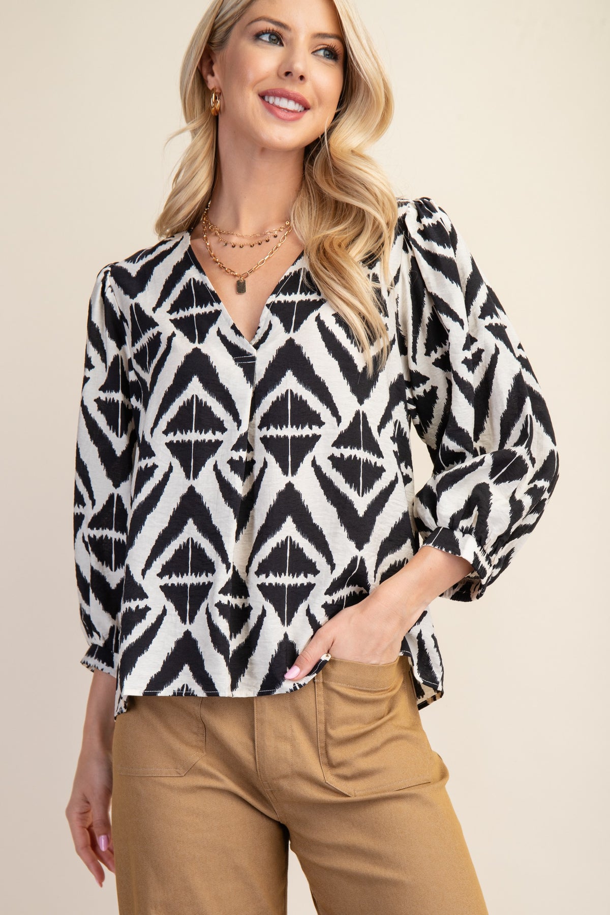Bold Print V-neck Blouse