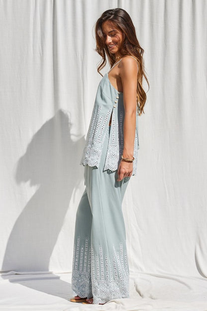 Embroidery Side Slit Pants
