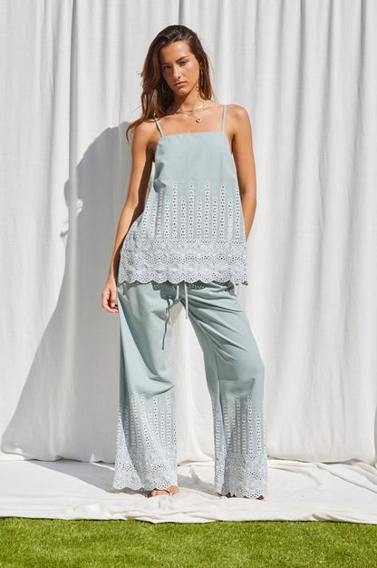 Embroidery Side Slit Pants
