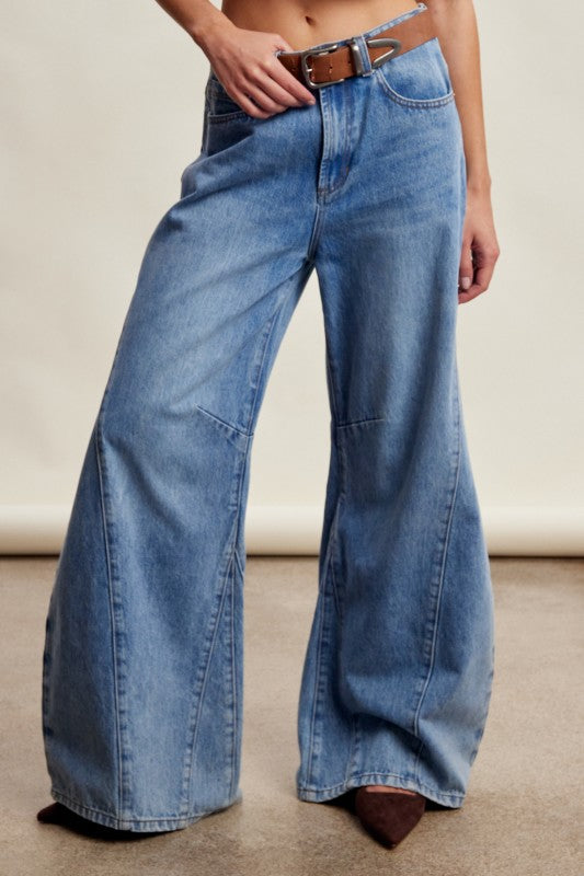 Wide-Leg Panel Detail Jeans