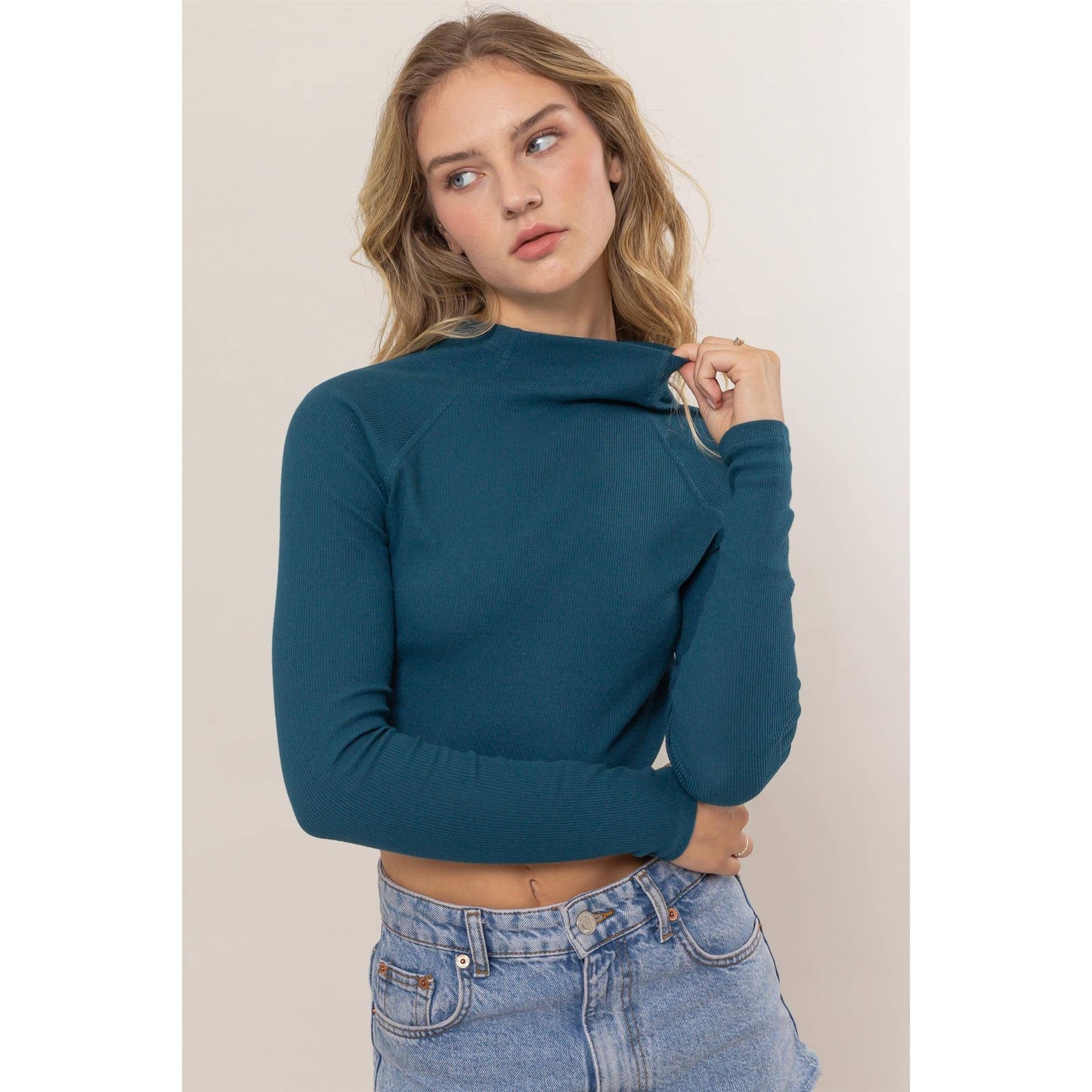 Raglan Sleeve High Neck Cropped Top