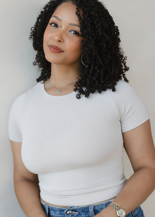 The Seamless Crop Tee