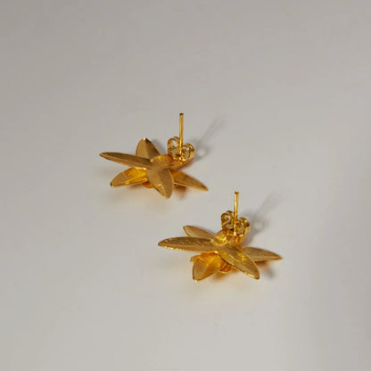 Flower Spikes Studs