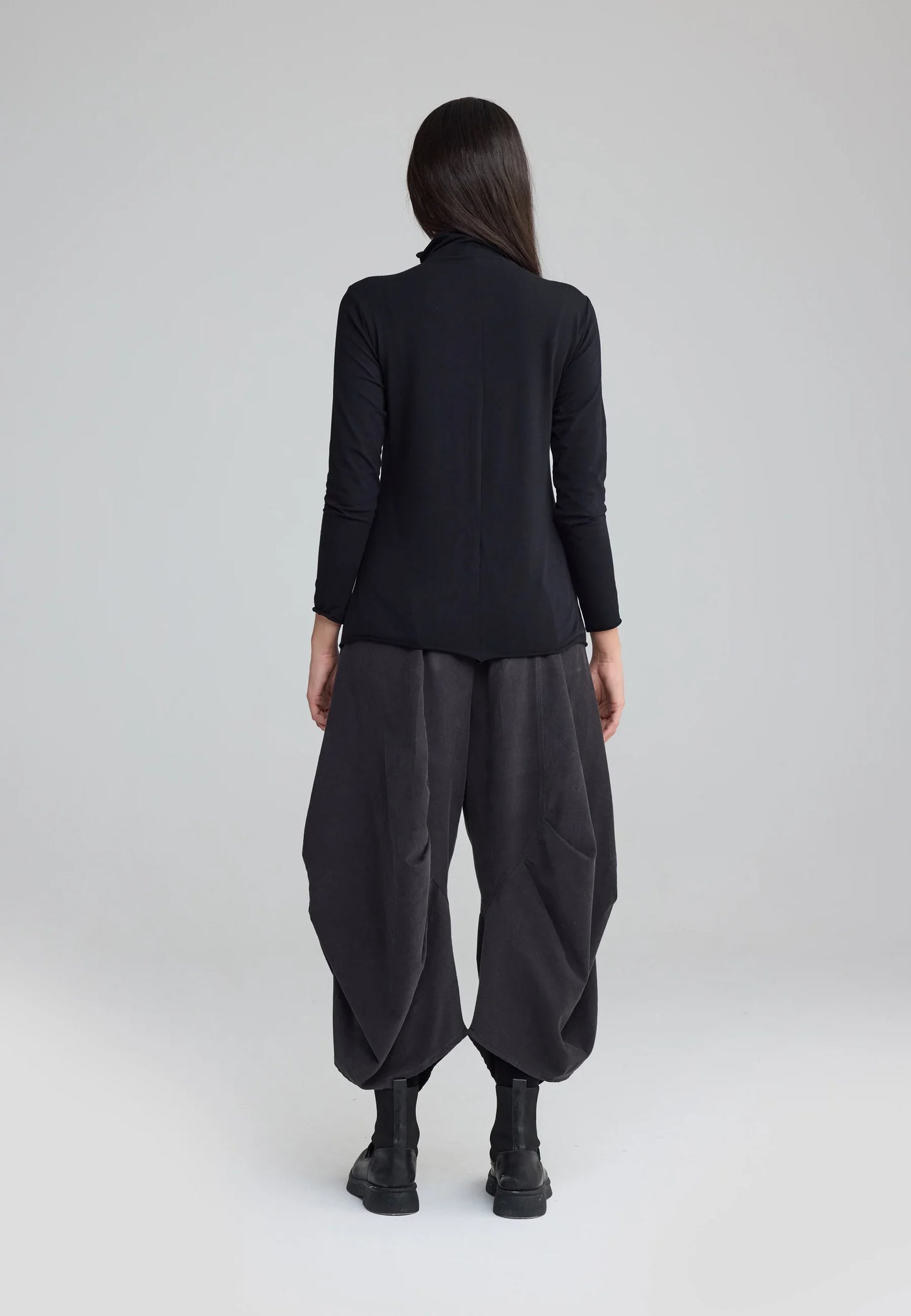 Noira Pleated Balloon Pants