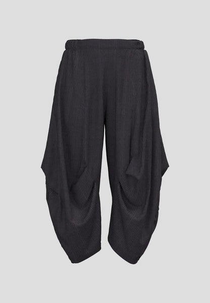 Noira Pleated Balloon Pants