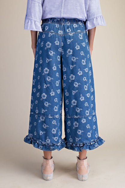Flower Jacquard Ruffle Jeans