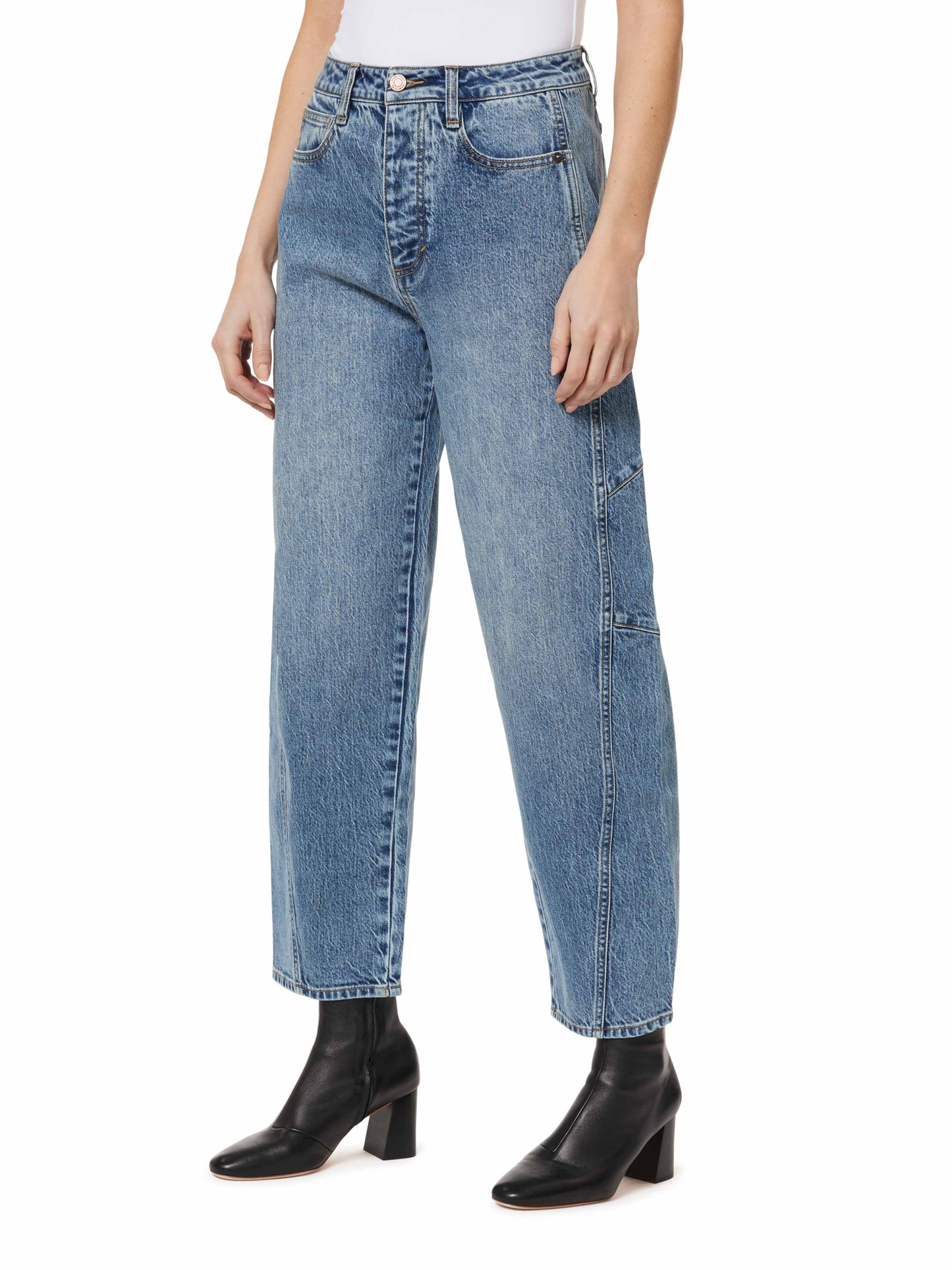 Evie Barrel Crop Jeans
